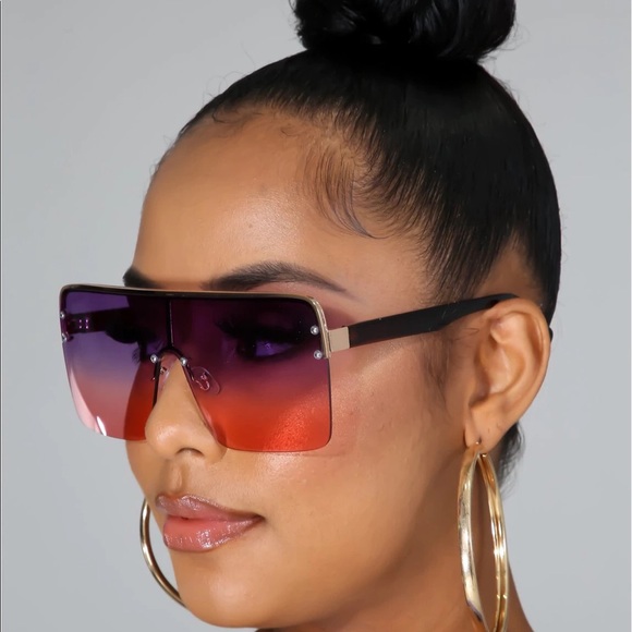 Meet your Posher, Gwendolyn - Picture 15 of 16